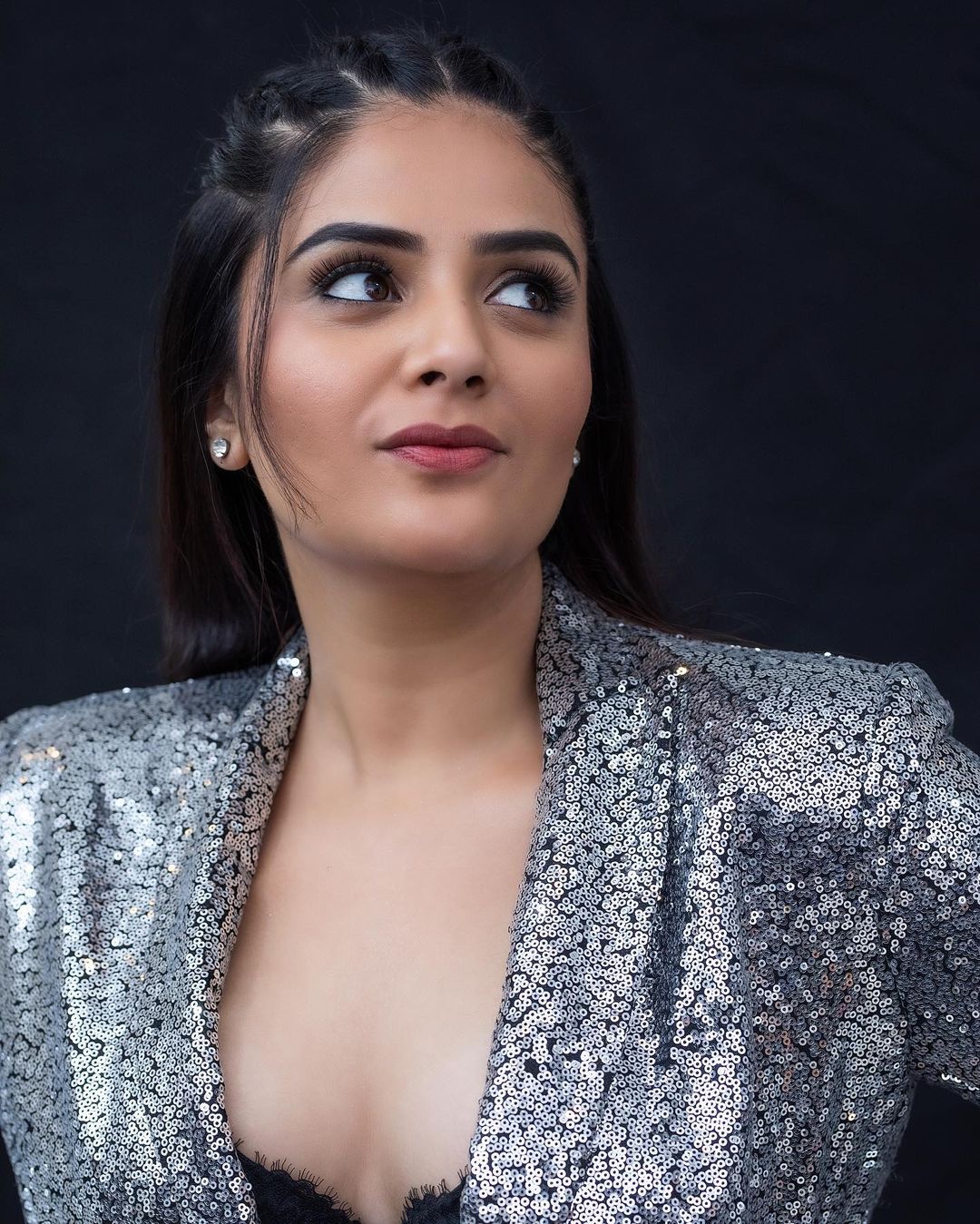 sreemukhi